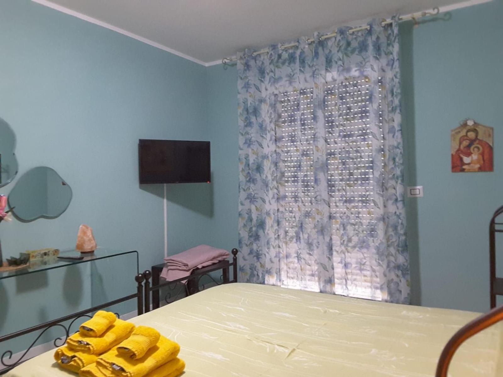 Lucrece Holiday Apartment تورينو المظهر الخارجي الصورة